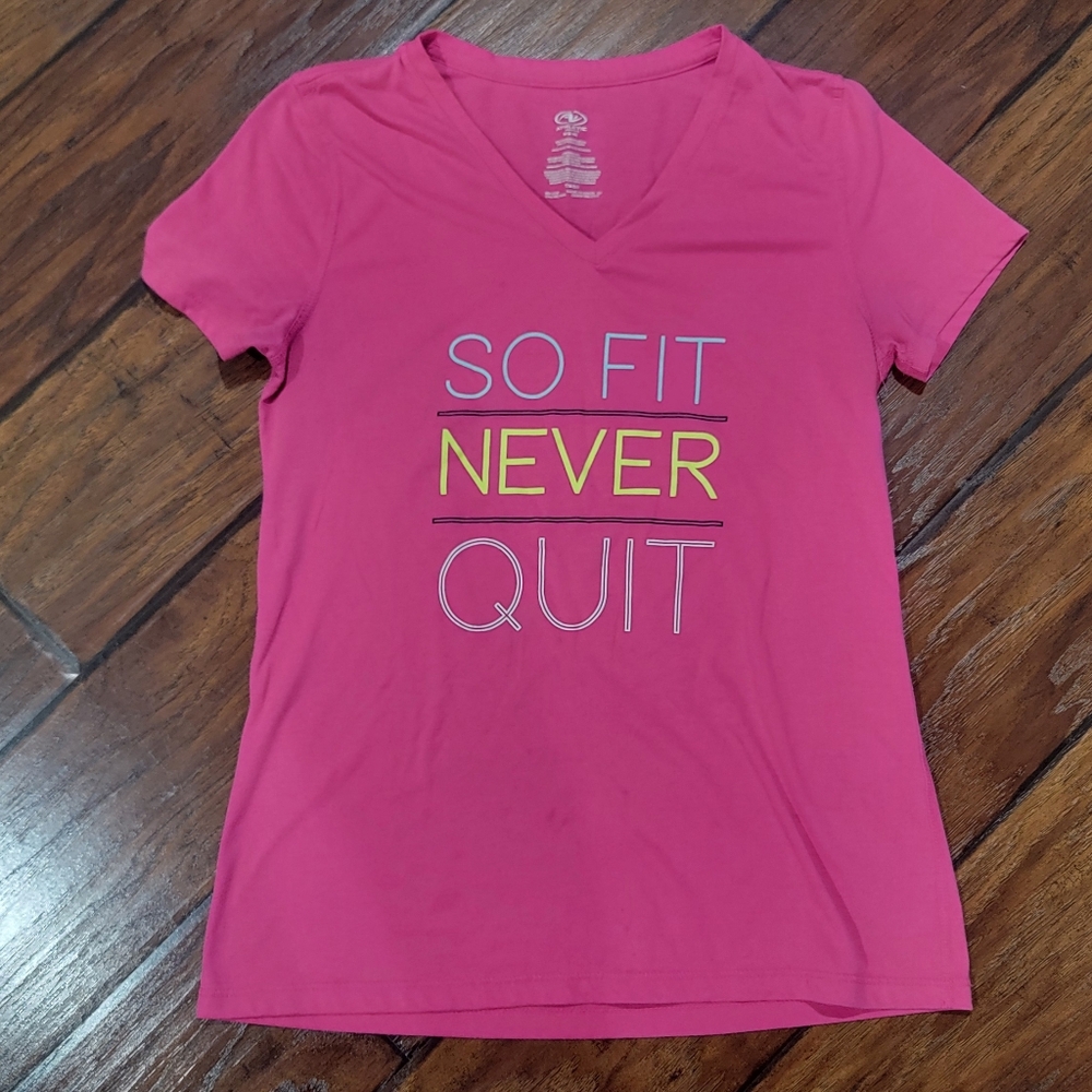 Athletic works top